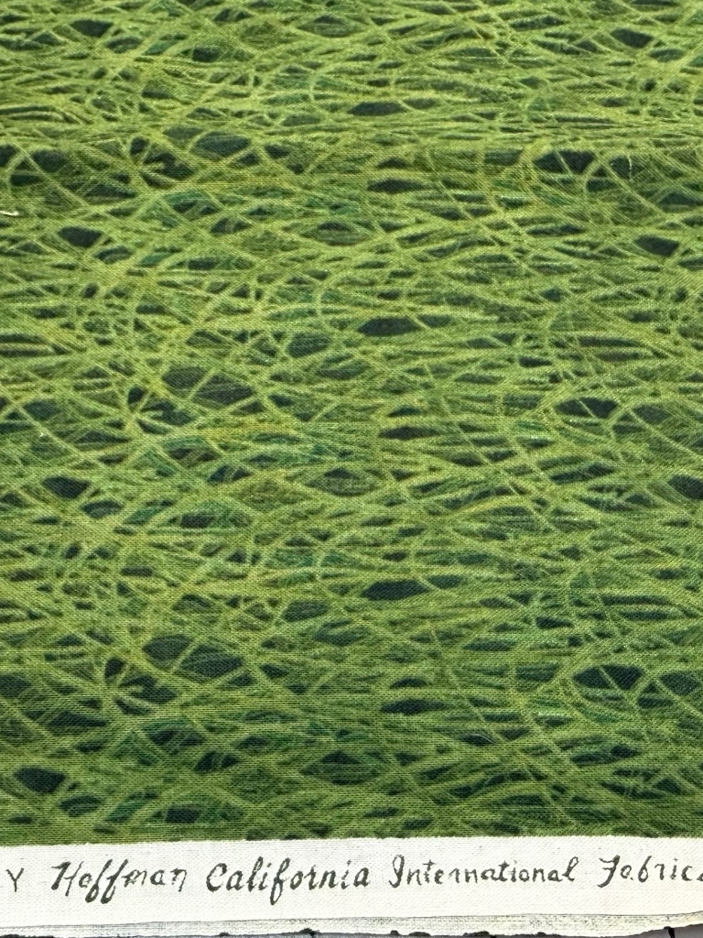 Floral Reign by Hoffman Fabrics Screen Print Grass Cotton Fabric 12 inches x 42